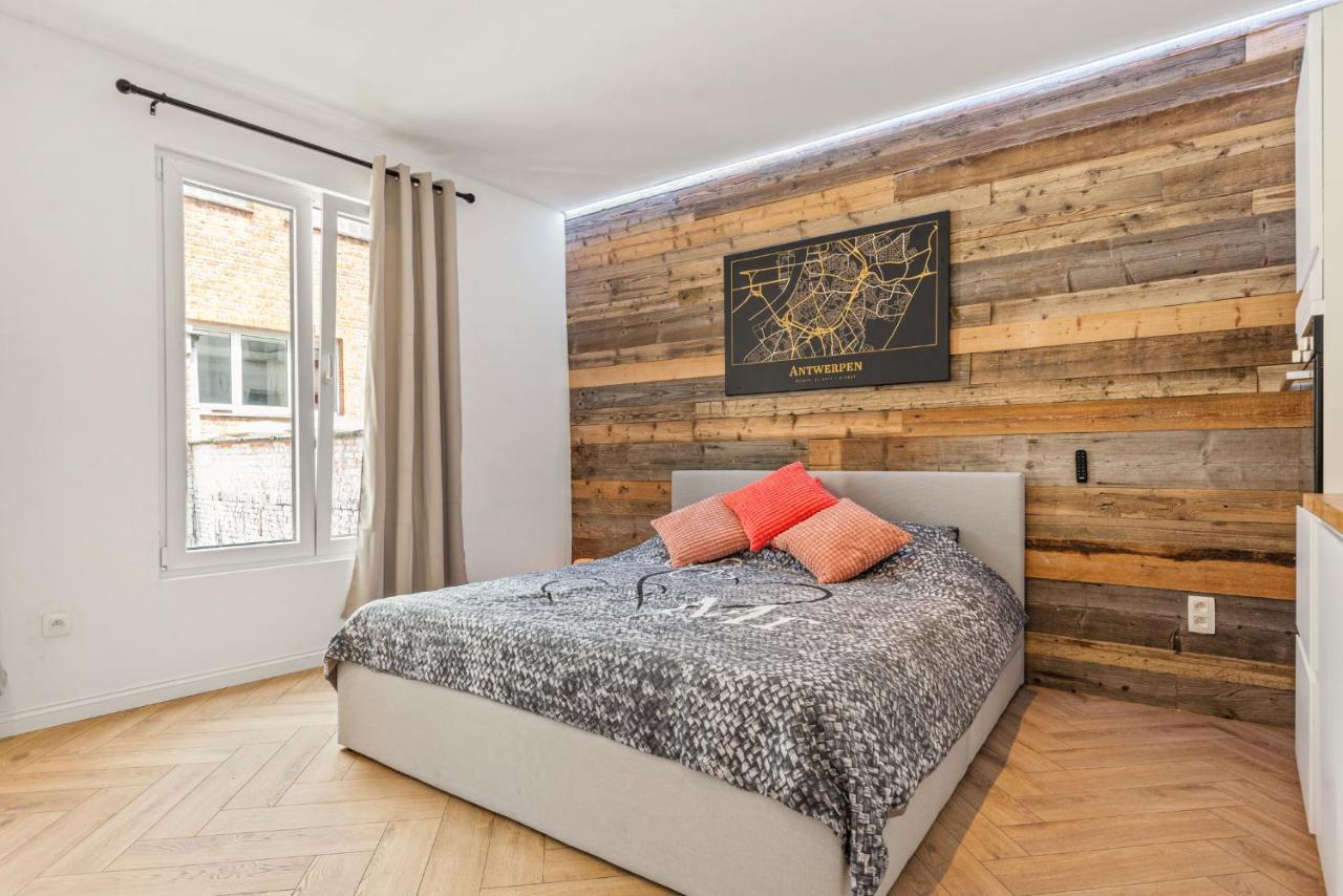 Suite City Center In Quiet Street & Airco Anversa Esterno foto
