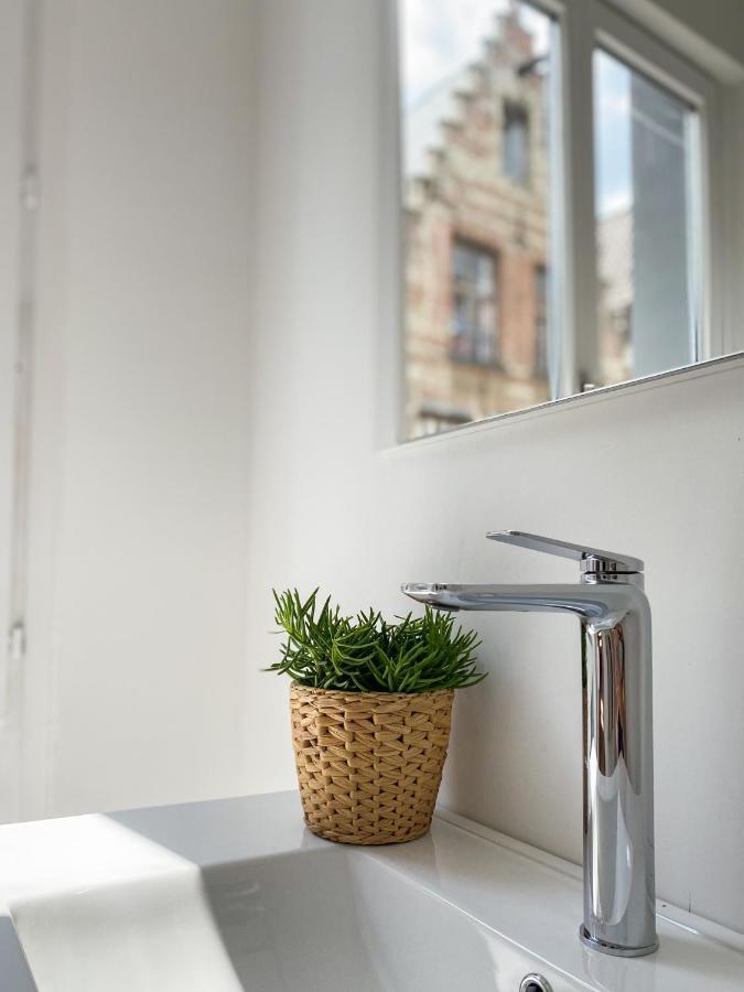 Suite City Center In Quiet Street & Airco Anversa Esterno foto