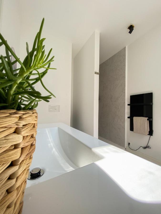 Suite City Center In Quiet Street & Airco Anversa Esterno foto