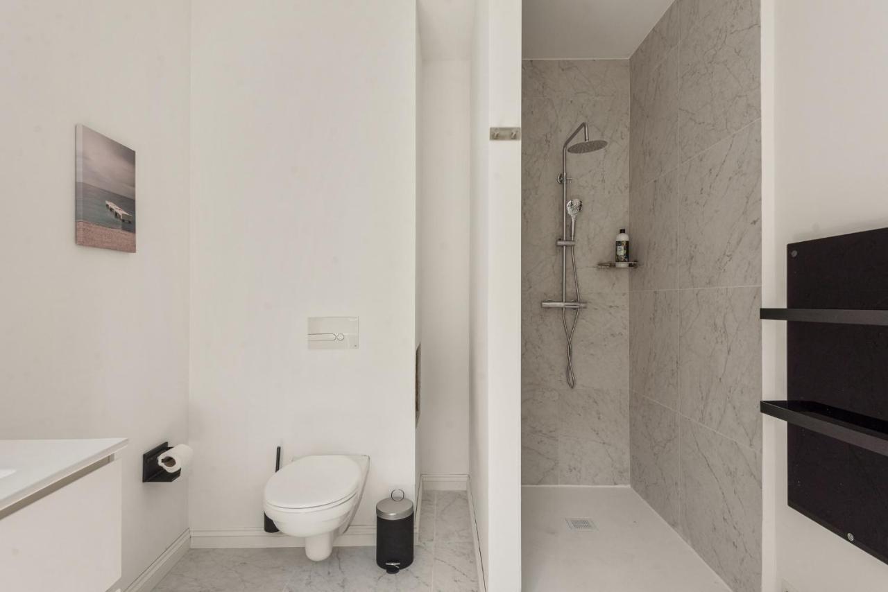 Suite City Center In Quiet Street & Airco Anversa Esterno foto