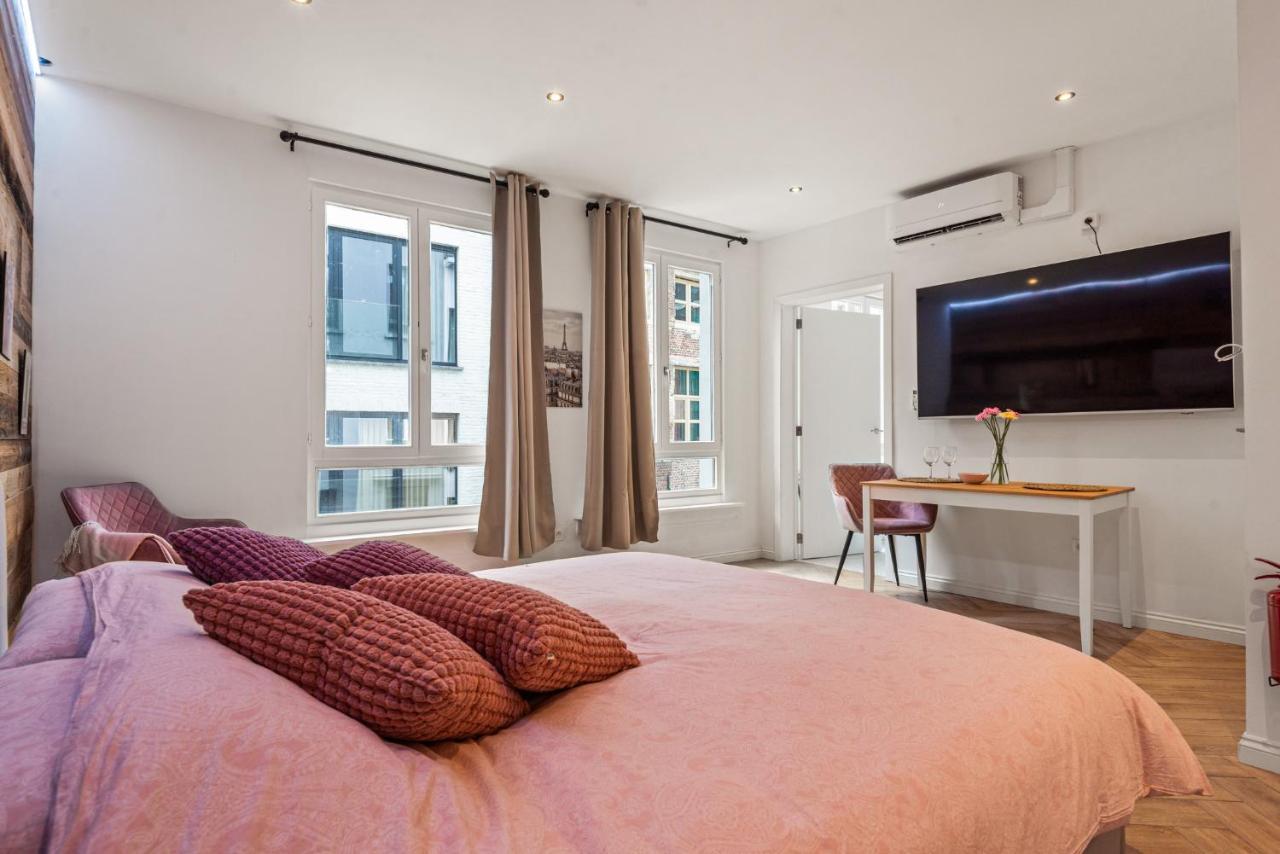 Suite City Center In Quiet Street & Airco Anversa Esterno foto